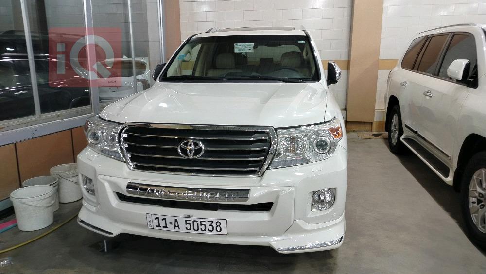 تويوتا لاندكروزر